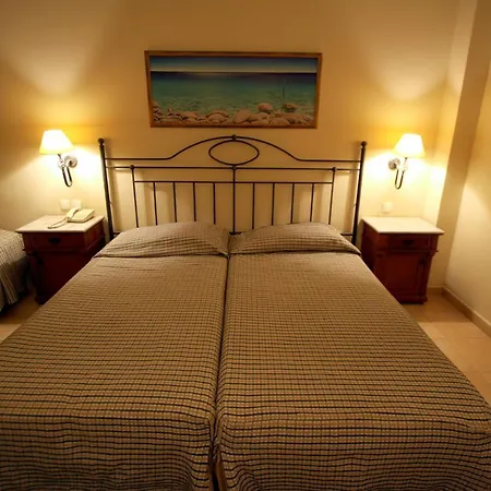 Hotel Asteras 4*